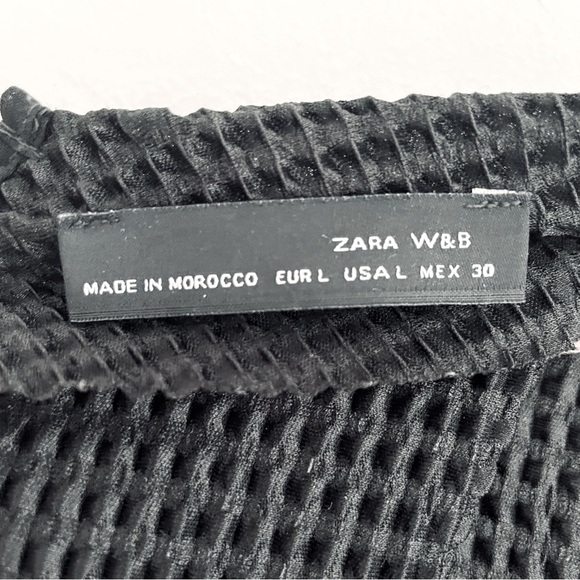 Flowy High Low Long Sleeve Tunic with Tie Up Chinese Keyhole Collar at the Back - Picture 16 of 16